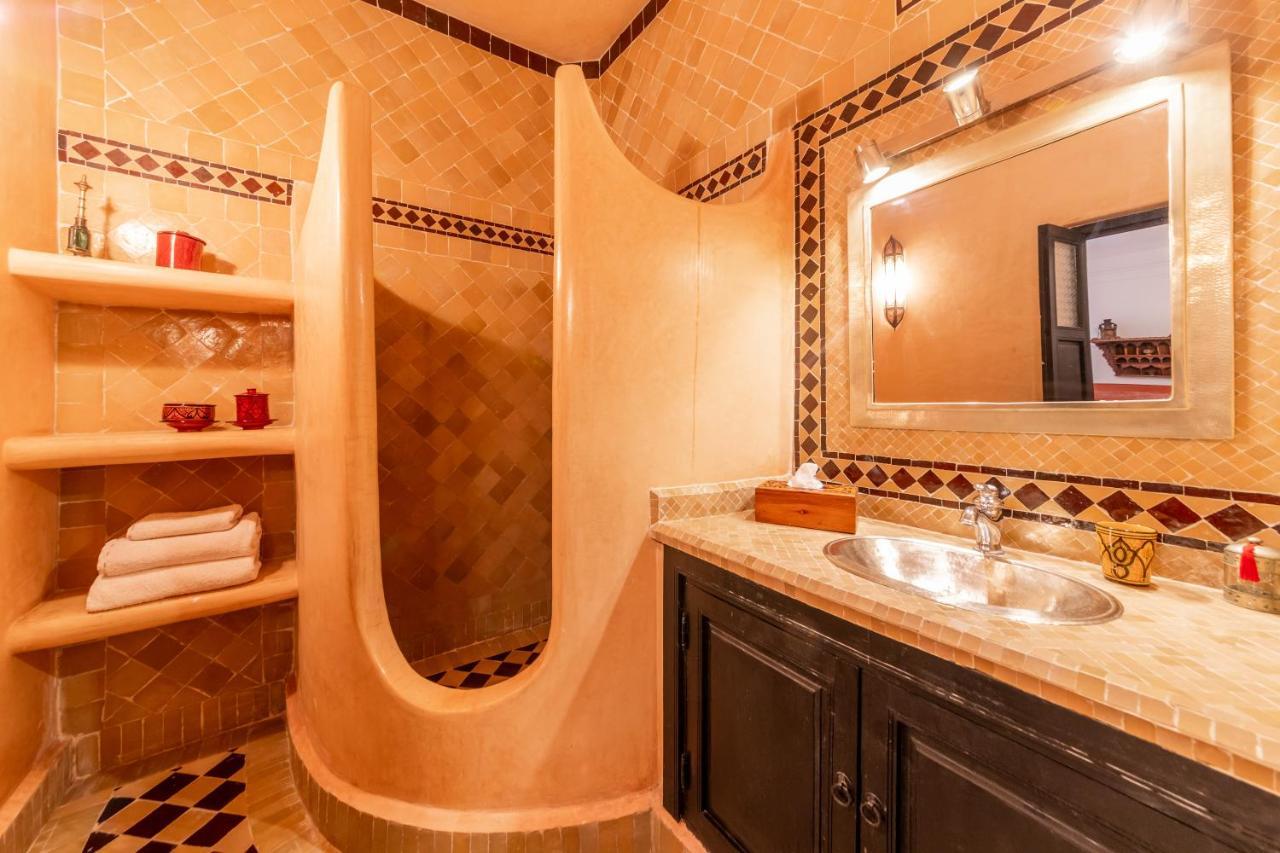 Riad Espoir, De Charme En Exclusivite Dans La Medina De Marrakech 2*