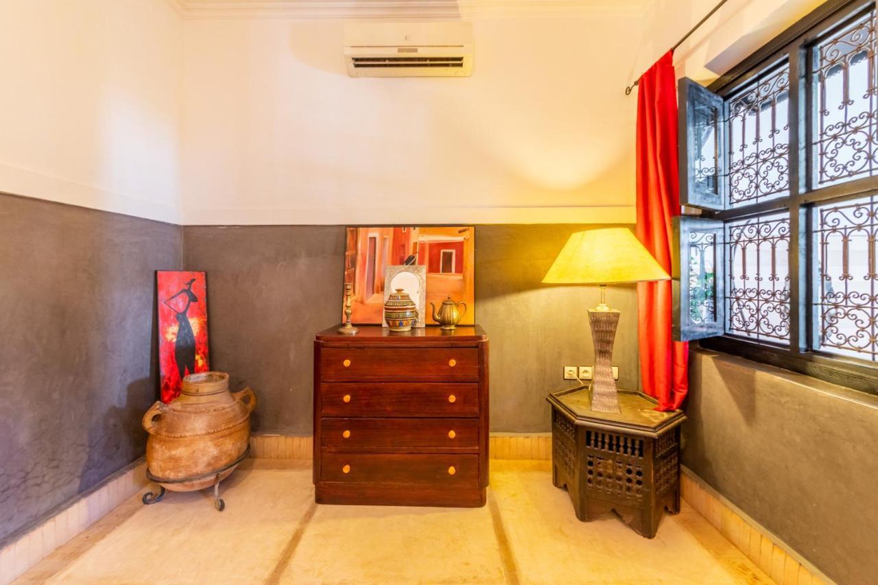 Riad Espoir, De Charme En Exclusivite Dans La Medina De Marrakech 2*